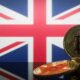 Bitcoin con sullo sfondo la bandiera britannica